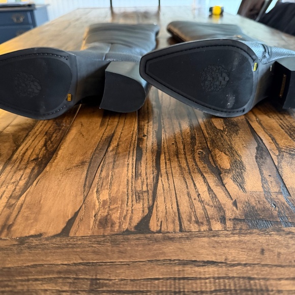 Vince Camuto Thigh High Boot Heel - Size 8 - Picture 3 of 4